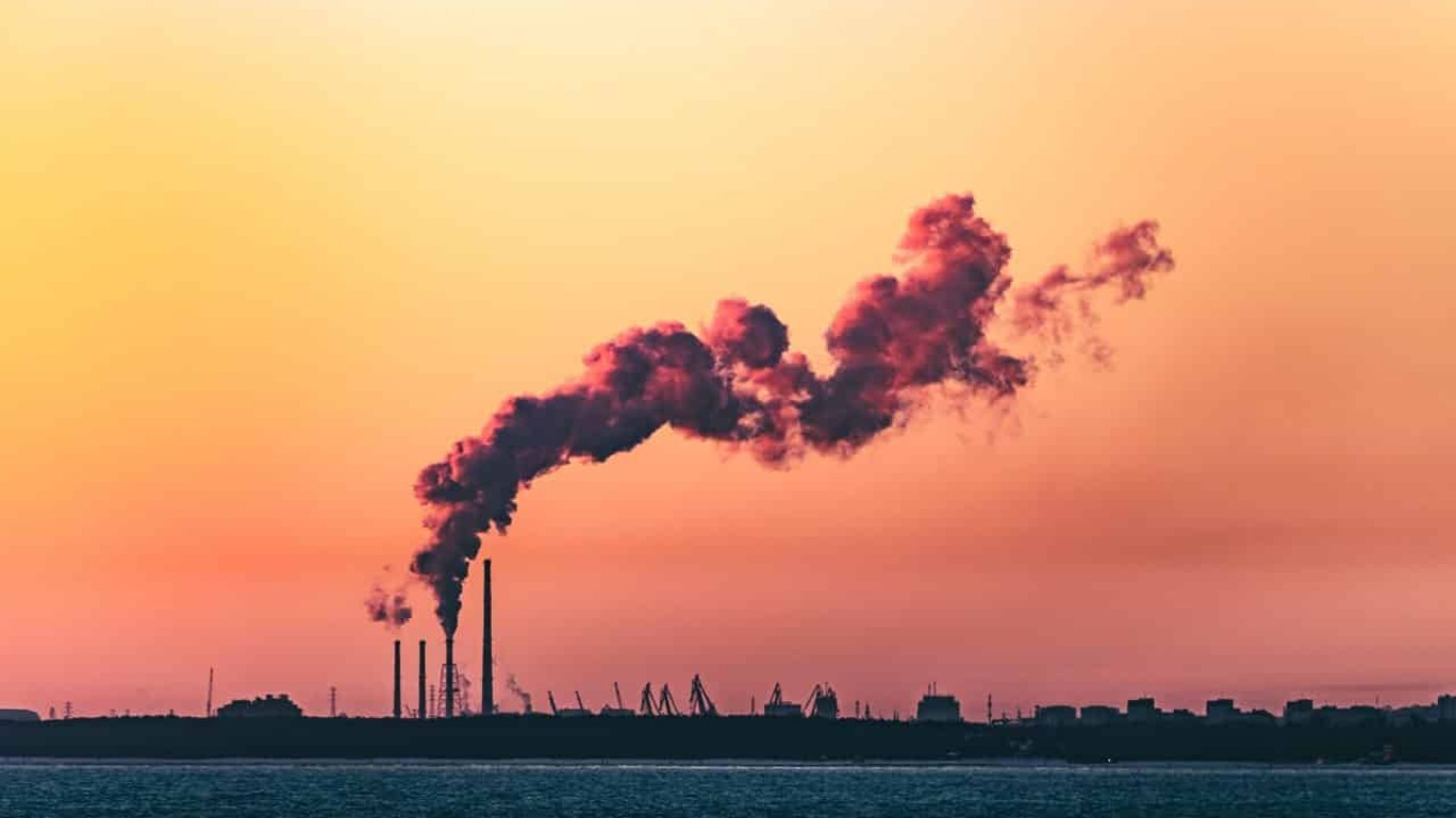 Marco regulatório de carbono pode avançar na Câmara; entenda﻿