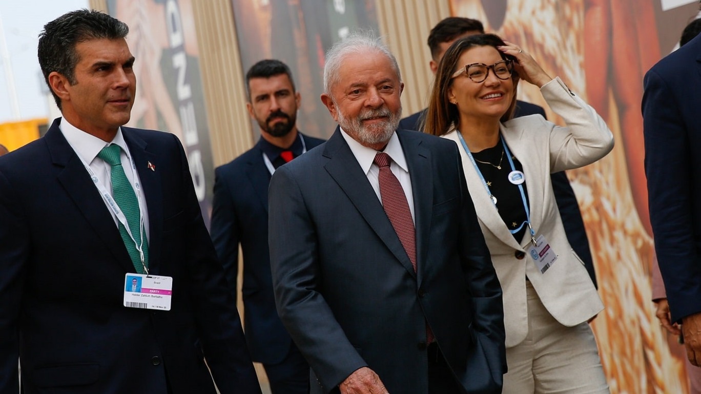 Lula chega ao centro de convenções da COP27