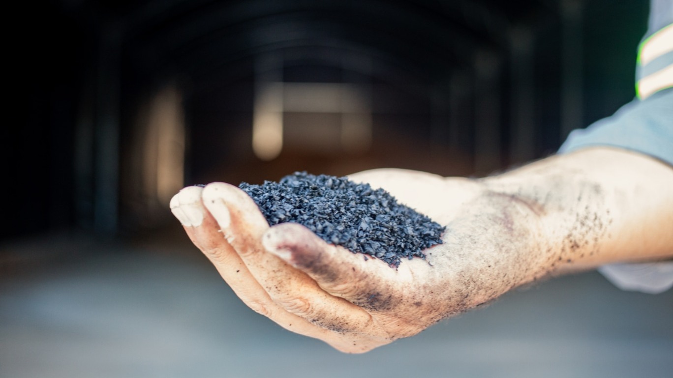 Em MG, startup aposta no biochar, o carvão amigo do clima