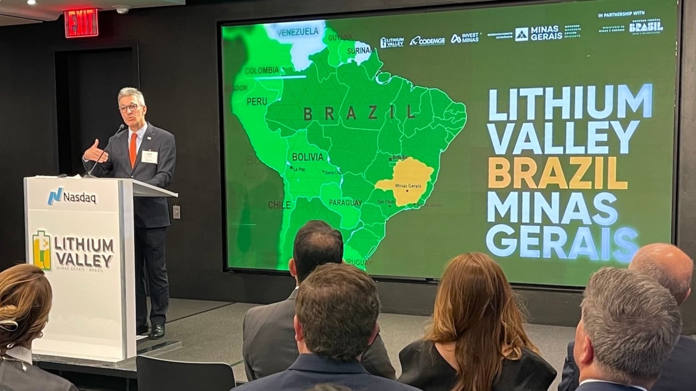 O governador de Minas Gerais, Romeu Zema, anuncia a campanha Lithium Valley, em Nova York