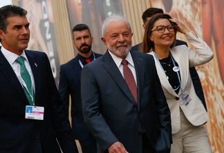 Lula chega ao centro de convenções da COP27