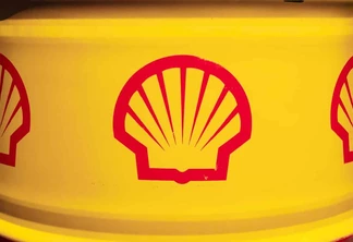 Um barril com o símbolo da petroleira Shell