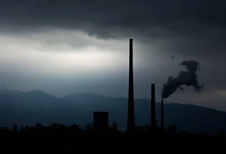 Usina química emite poluentes na Eslováquia