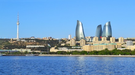 Vista de Bacu, capital do Azerbaijão