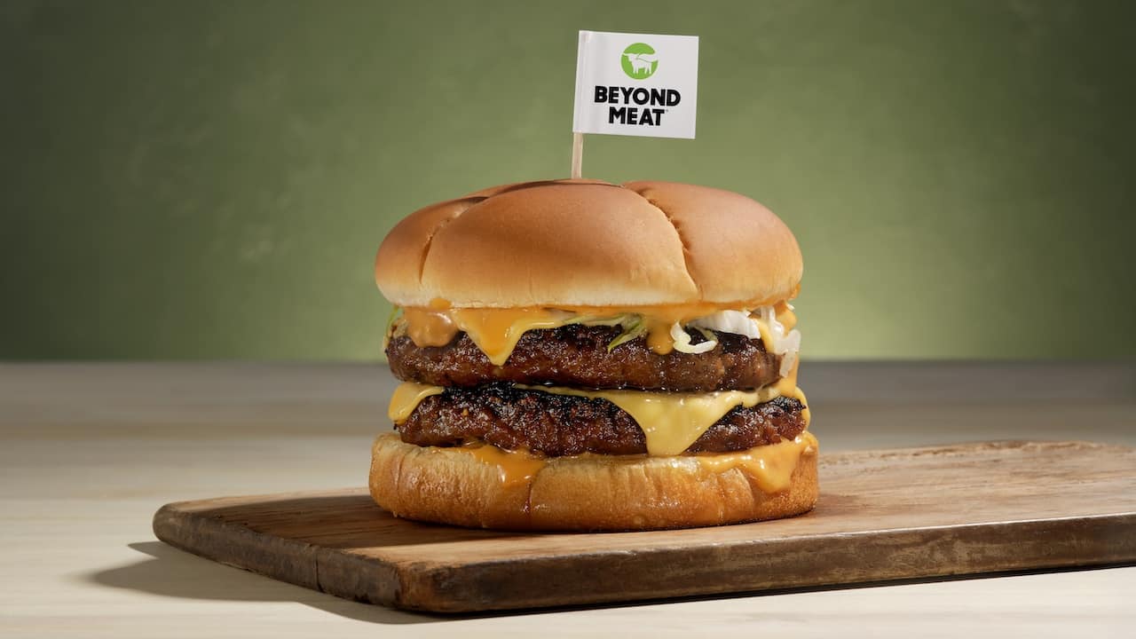 Sangue de beterraba na água: Beyond Meat vira alvo de ‘short sellers’ Sangue de beterraba na água: Beyond Meat vira alvo de ‘short sellers’