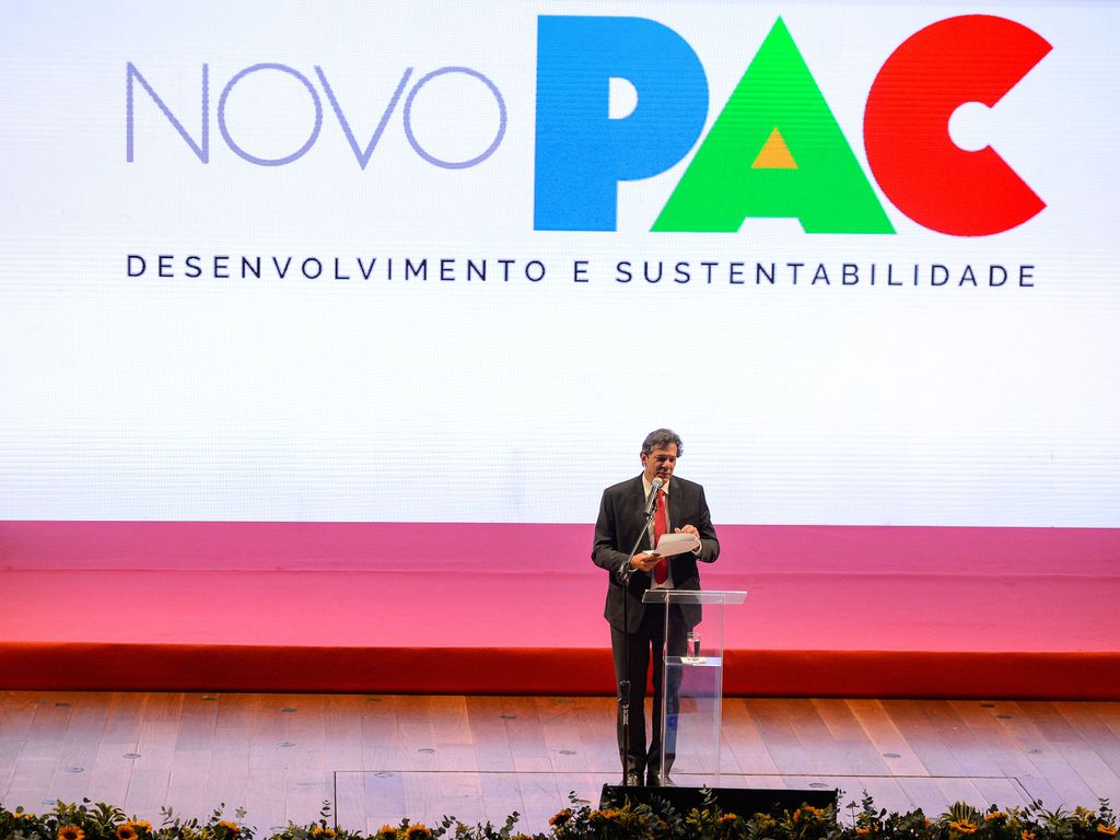O ministro da Fazenda, Fernando Haddad fala durante cerimônia de lançamento do Novo Programa de Aceleração do Crescimento (PAC) O ministro da Fazenda, Fernando Haddad fala durante cerimônia de lançamento do Novo Programa de Aceleração do Crescimento (PAC)