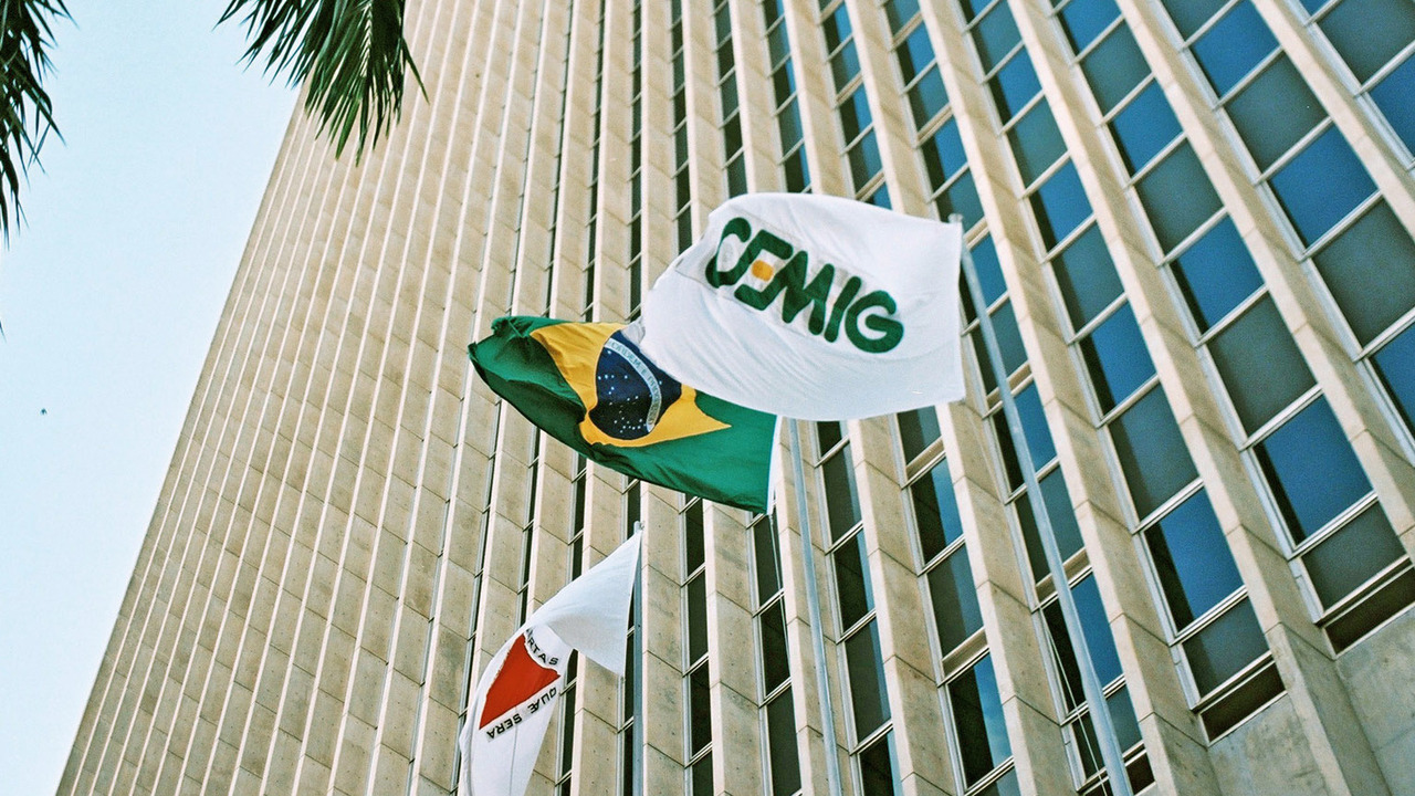 Cemig capta R$ 2 bi em sustainable bonds para expandir rede Cemig capta R$ 2 bi em sustainable bonds para expandir rede