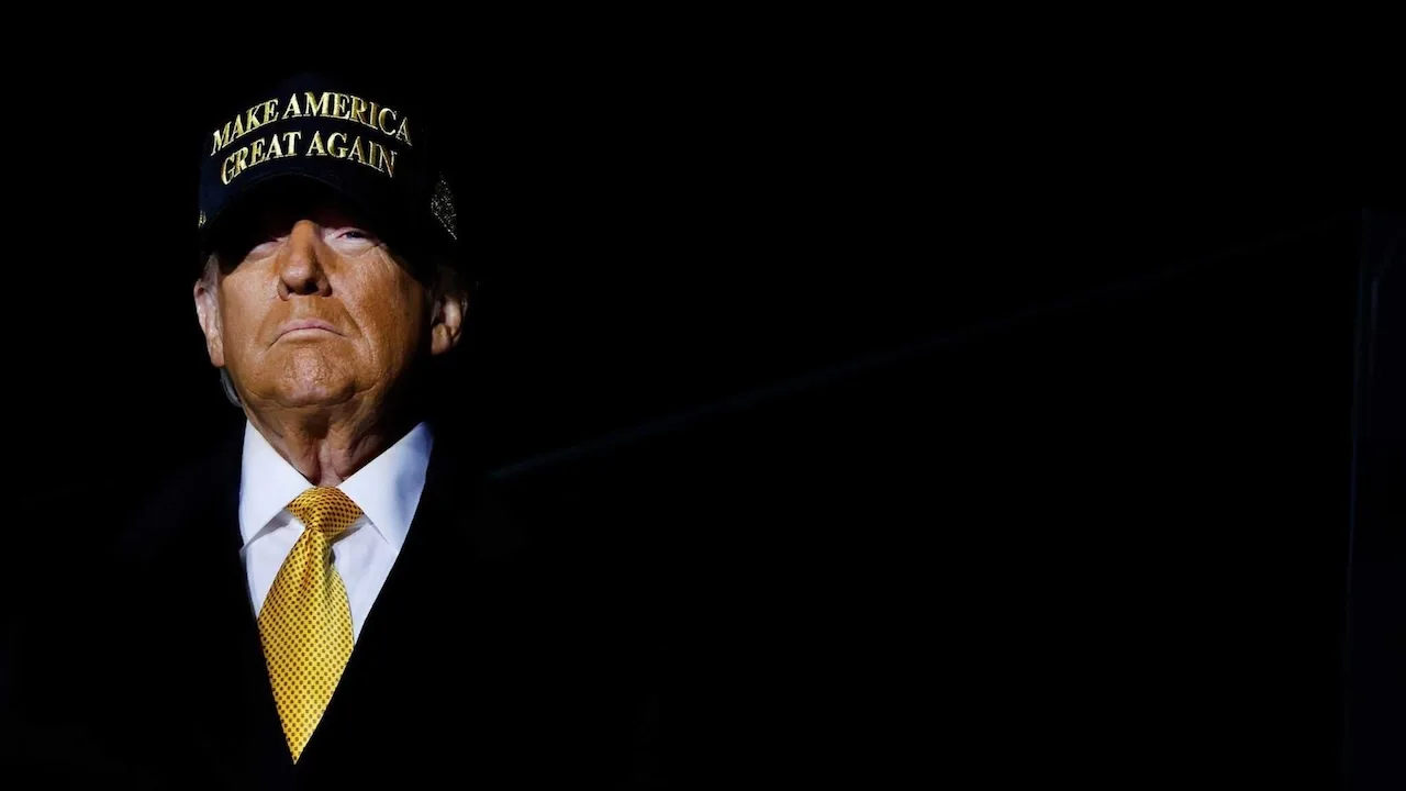 Trump toma posse com ‘pacote anticlimático’ Trump toma posse com ‘pacote anticlimático’
